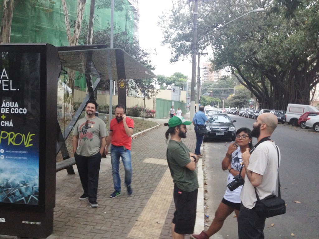 Visita locação - Ponto de ônibus